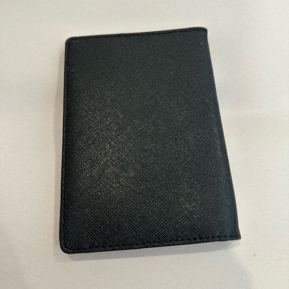 Kate Spade Cedar Street Passport Holder Card Wallet Black Leather Polka Dot - Picture 5 of 13